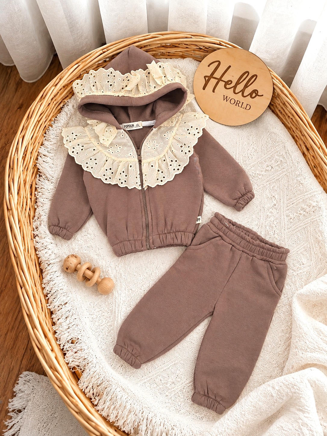 Termo komplet sa čipkom - duks na raskopčavanje i donji deo