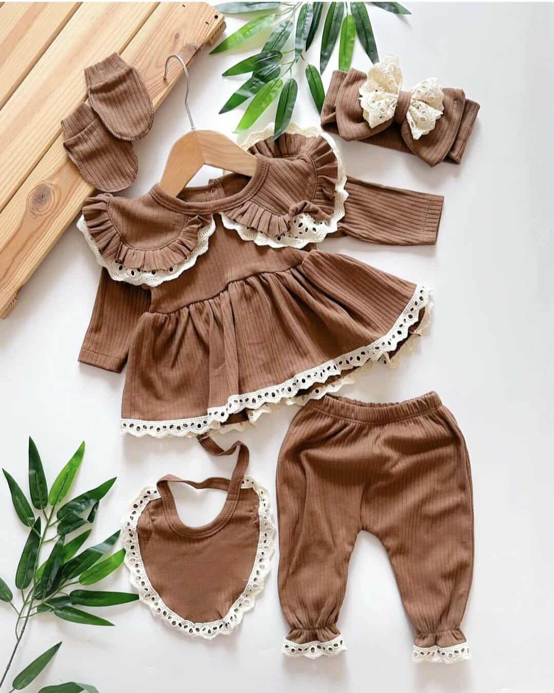 Petodelni set