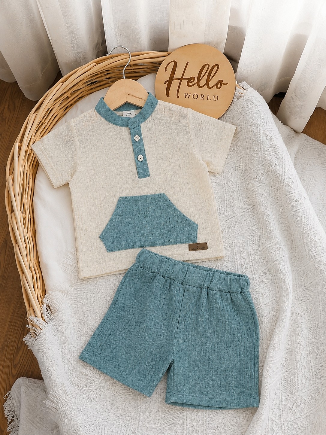 Muslin letnji set za dečake – majica i šorts (tirkiz)