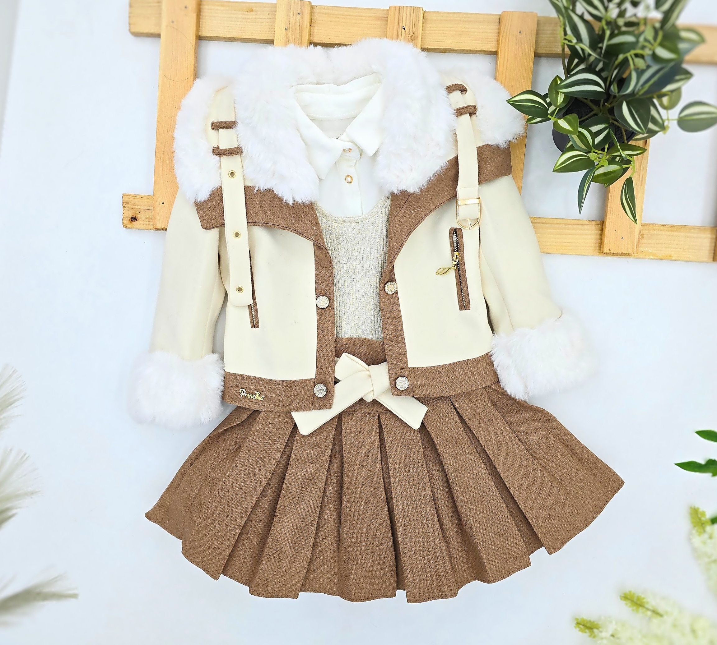 Lux komplet za devojčice – bundica sa krznom, suknja i bluzica sa kragnom