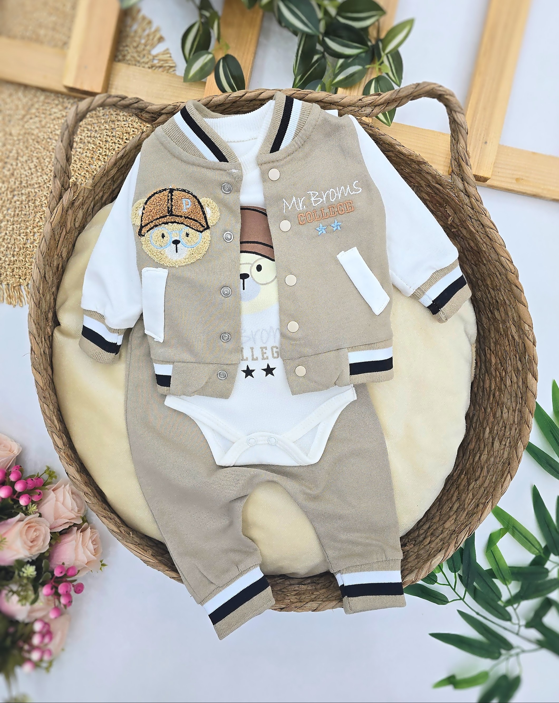 Bež set sa medom za bebe – duks koledžica, bodi i pantalone
