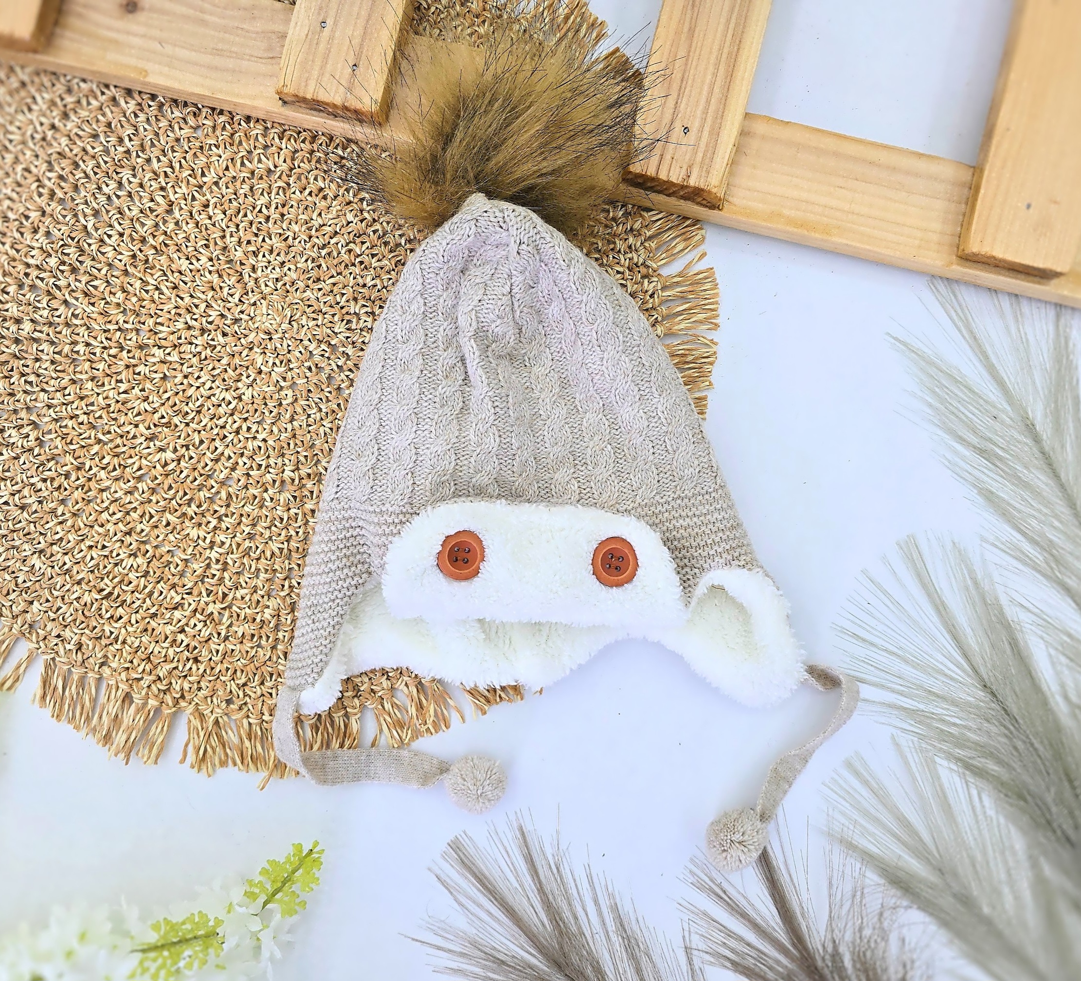 Zimska kapica za bebe – Bež pletena sa krznom