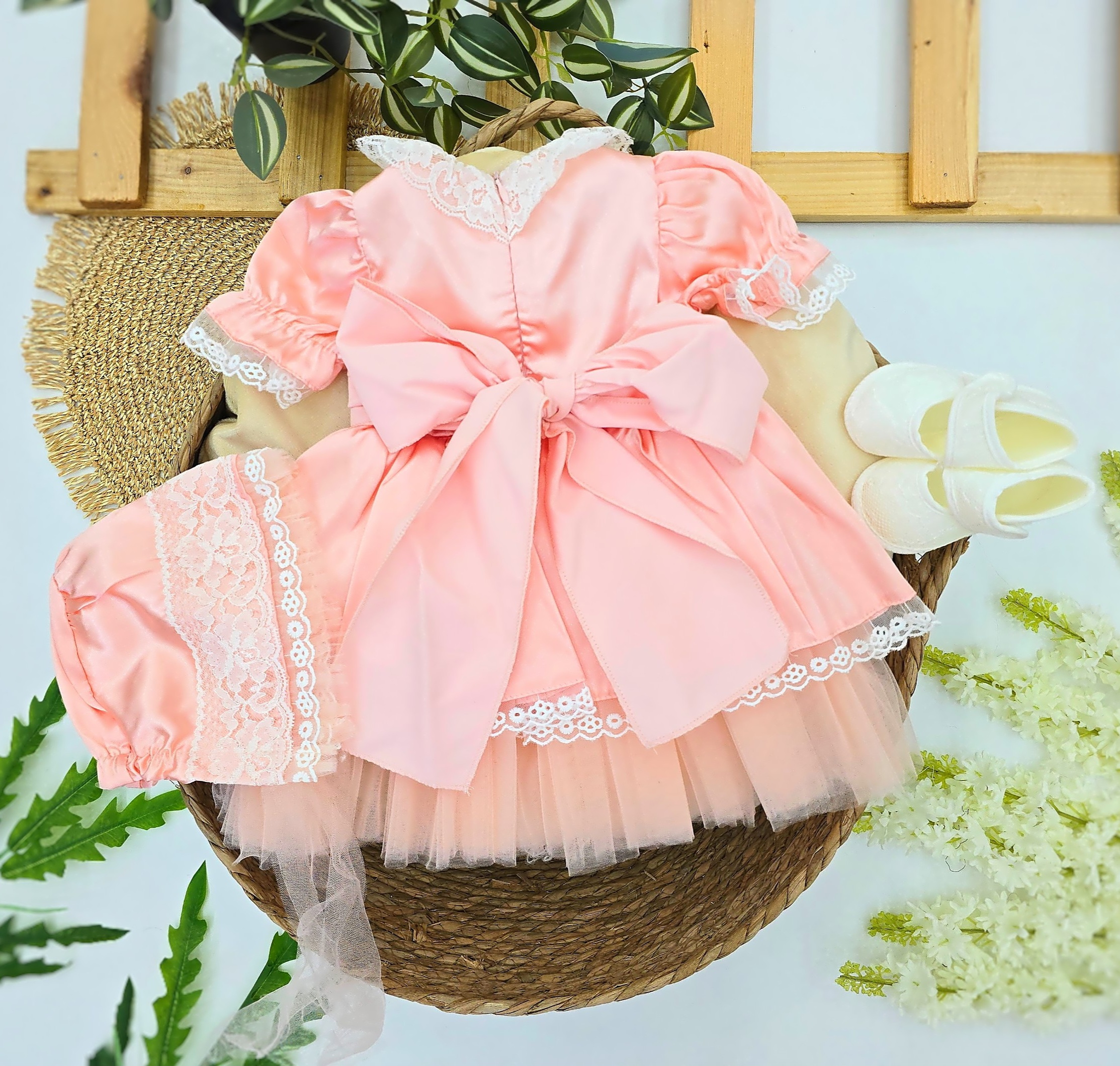 Kajsija svečani set za novorođenče u poklon kutiji