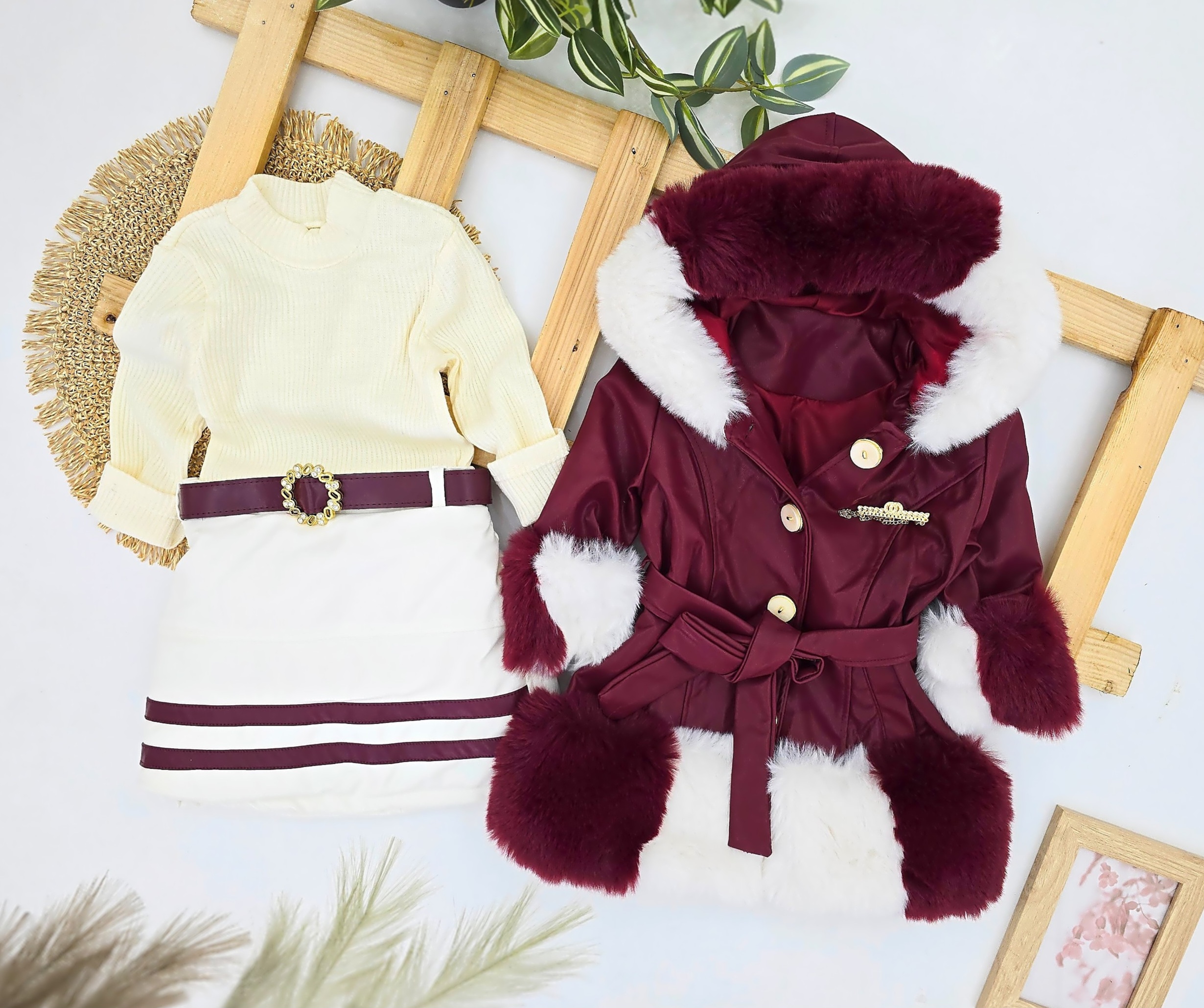 Lux komplet za devojčice – bordo kaput, suknja, kaiš i bluzica