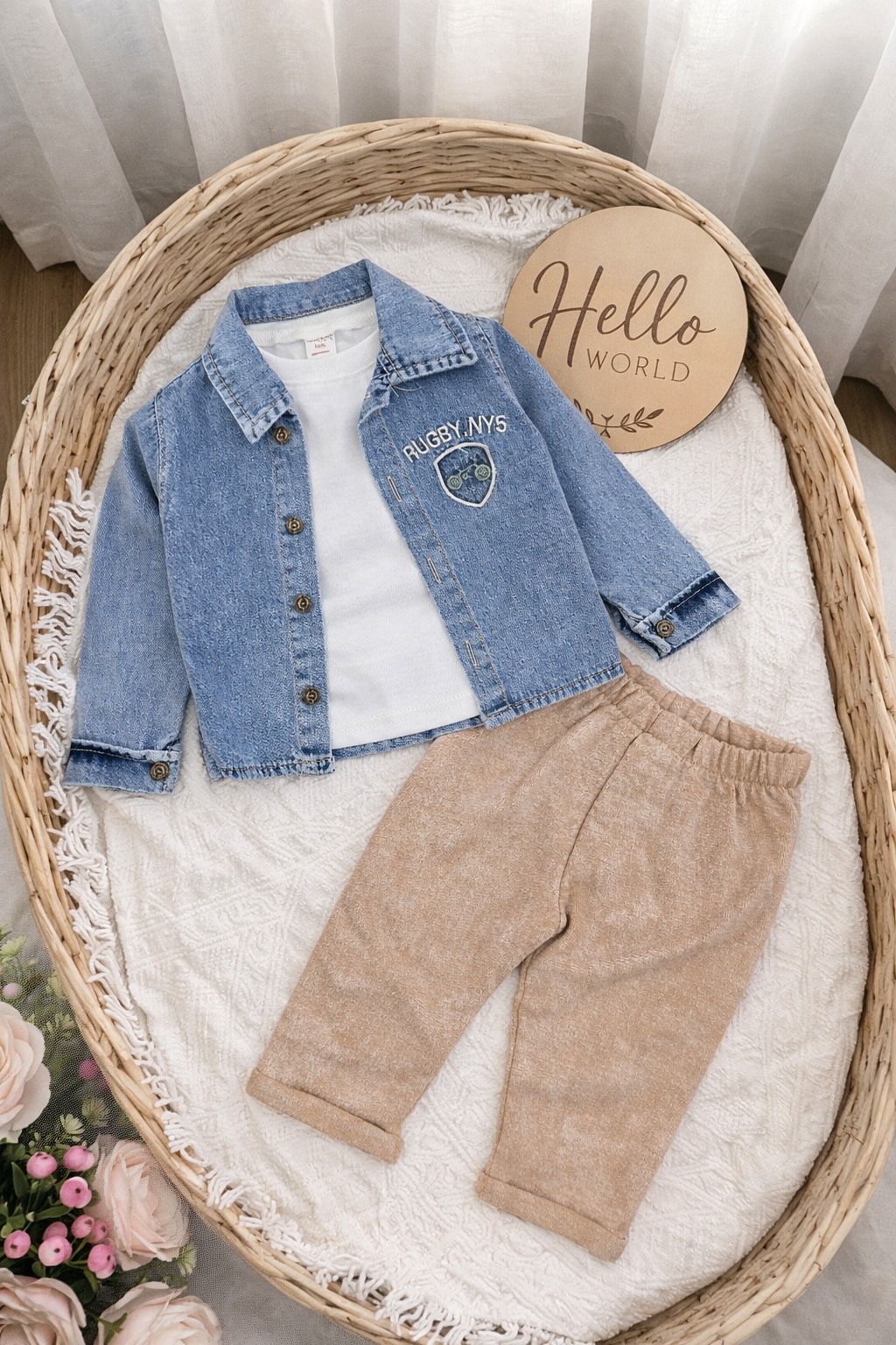 Set za bebe dečake – teksas košulja, bluza i pantalone