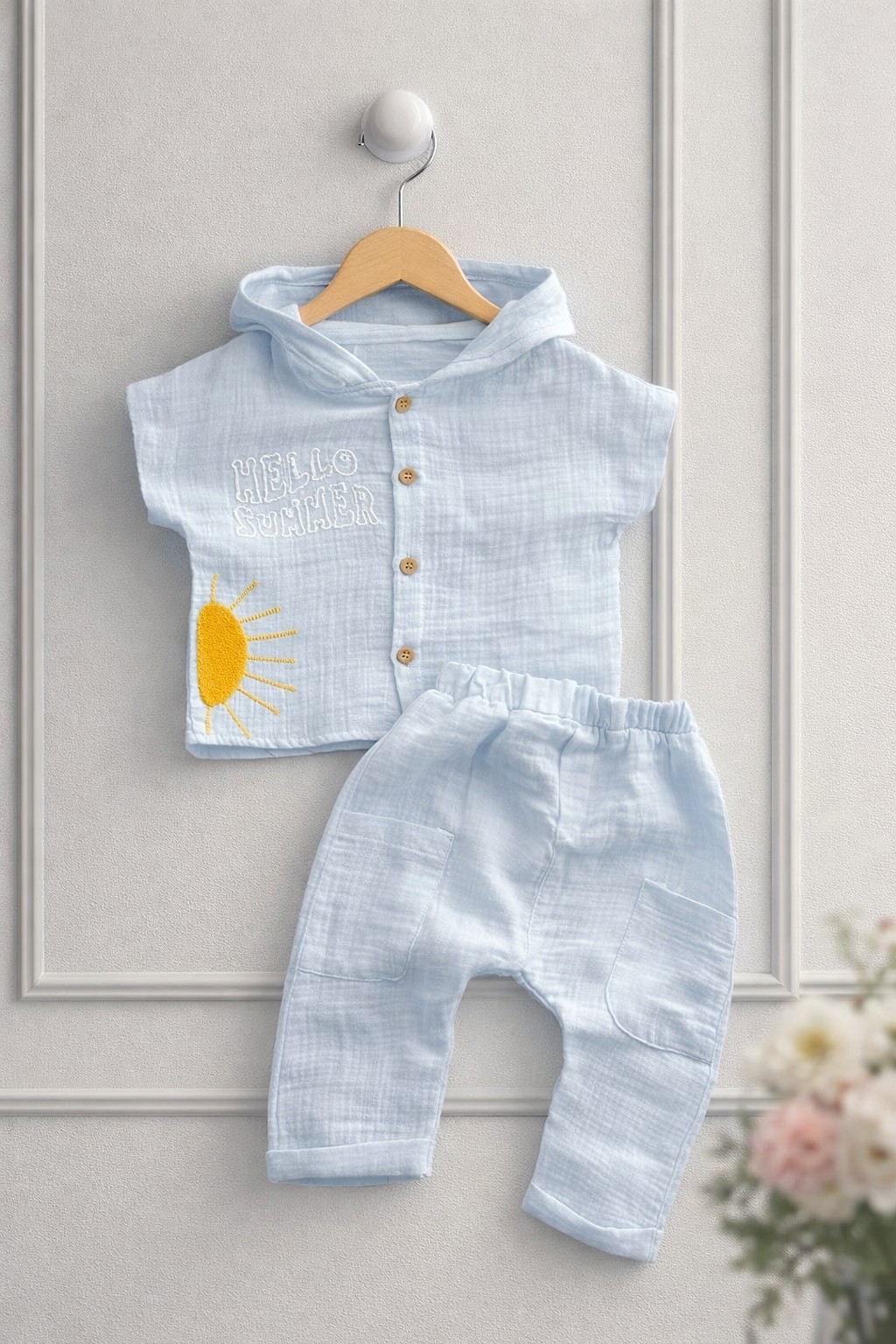 Dvodelni komplet za bebe dečake – pantalone i košuljica