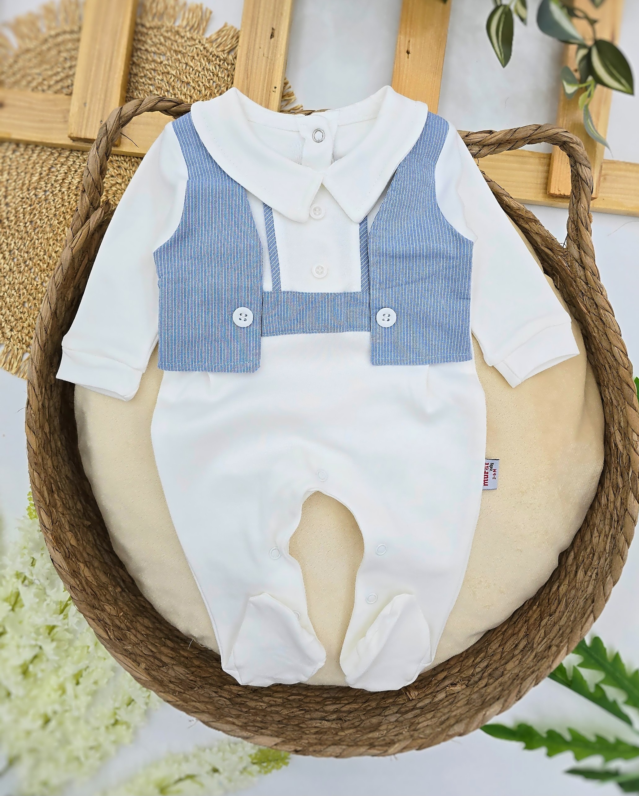 Svečani kombinezon za bebe dečake sa imitacijom prsluka - plavo