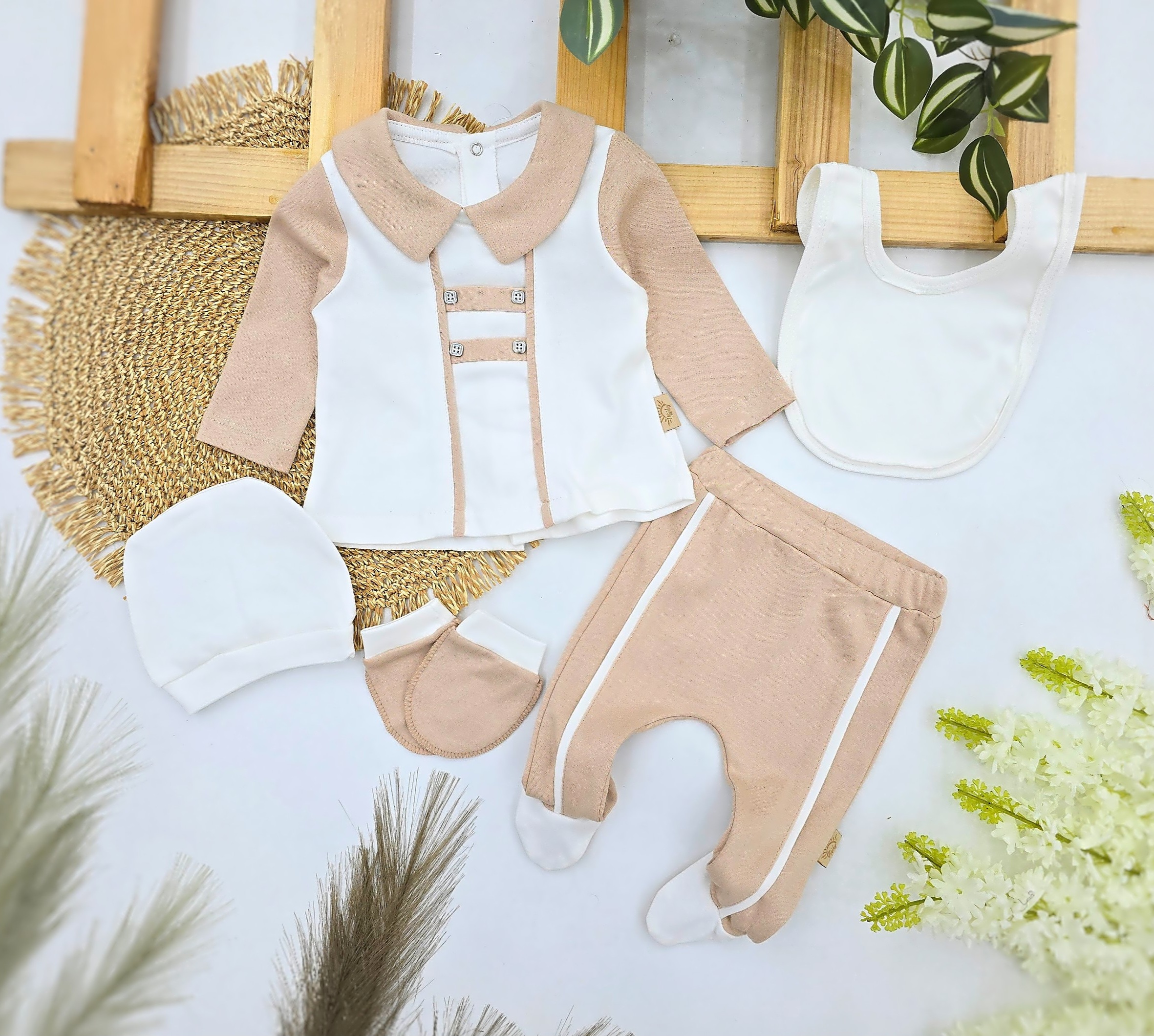 Bež petodelni set za izlazak iz porodilišta