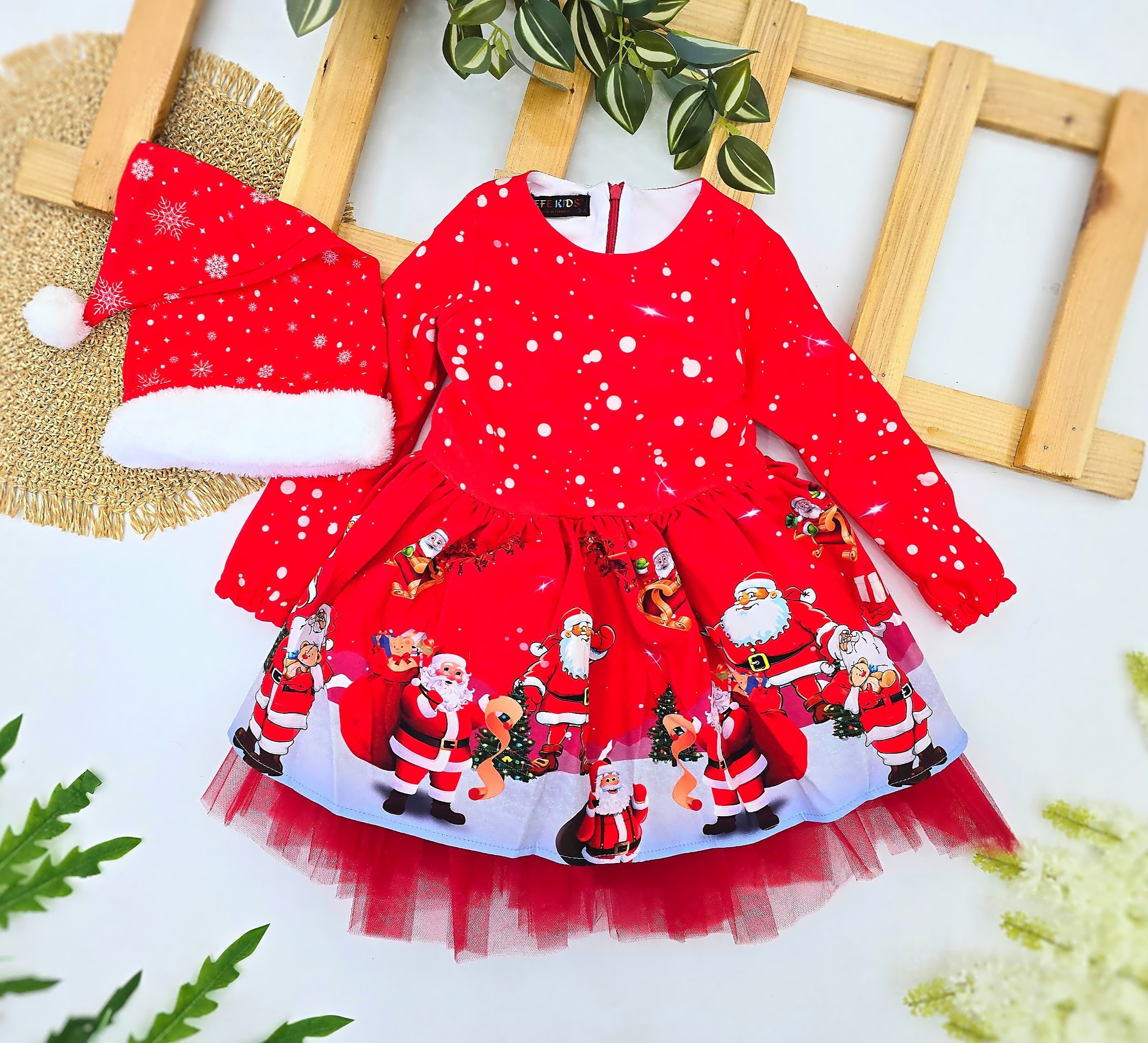 Novogodišnja haljinica za devojčice sa kapicom – crvena