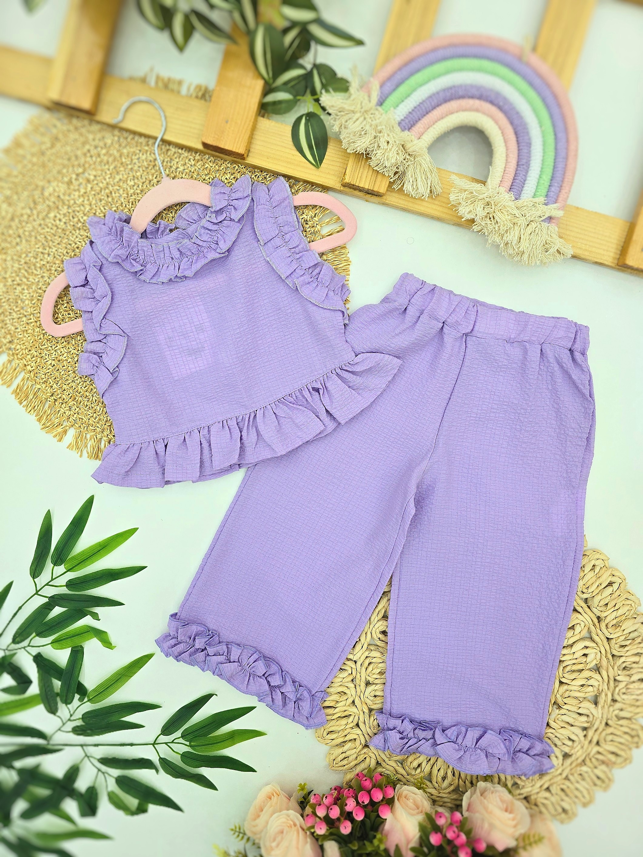 Elegantni set sa karnerima za devojčice – top i pantalone
