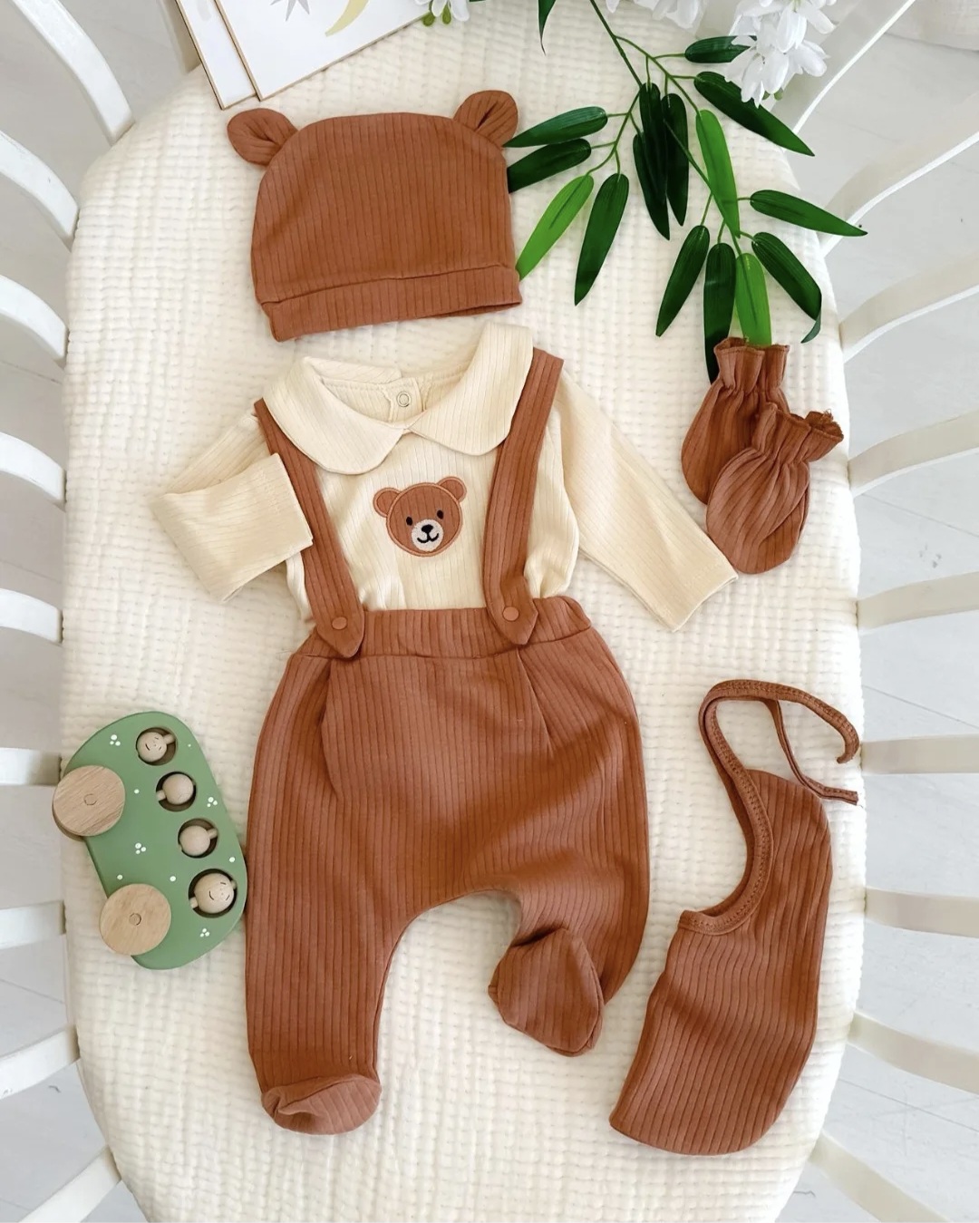 Braon-krem set za novorođenče sa medom – 5 delova