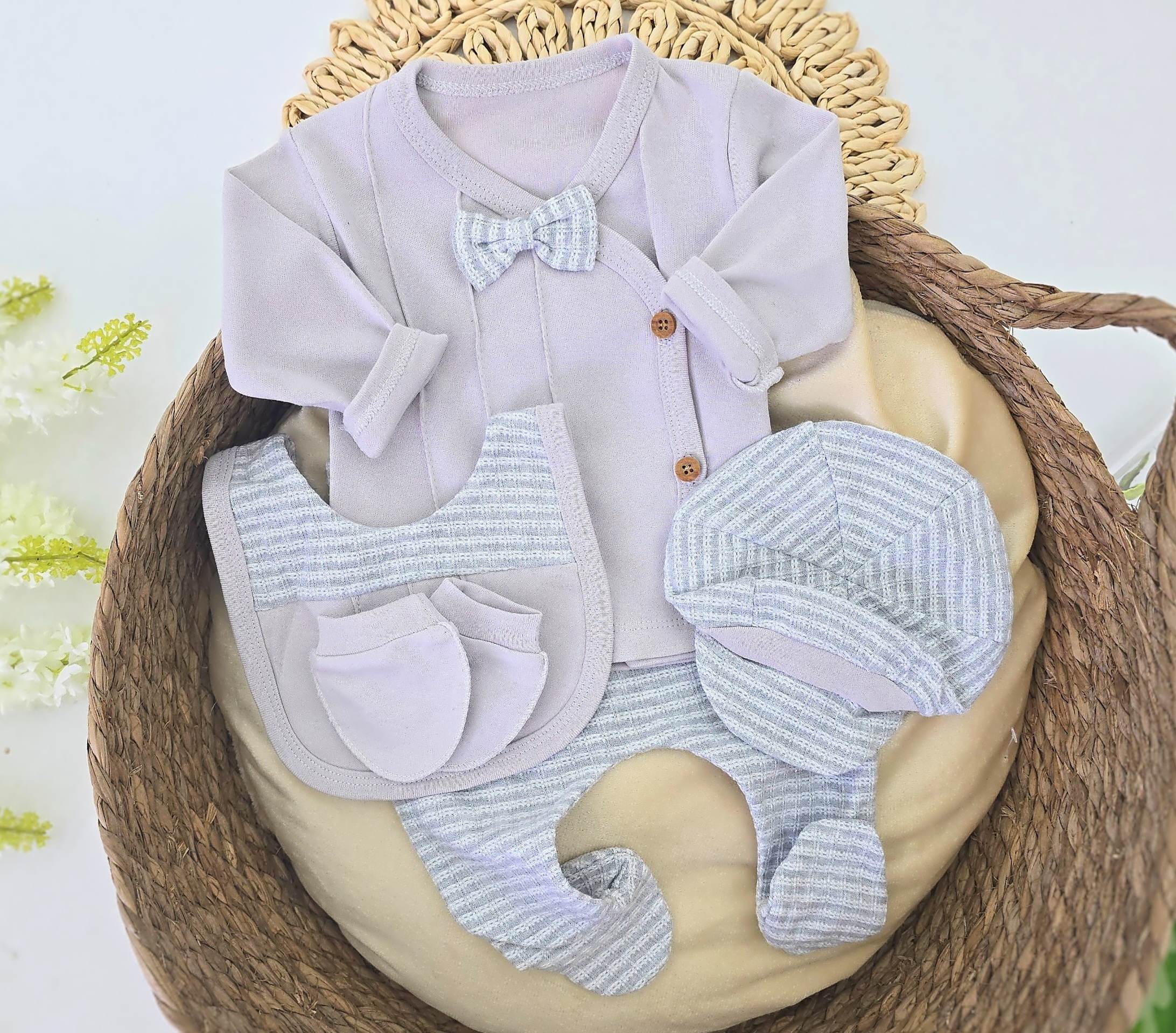 Petodelni bebi set za dečake za iznošenje iz porodilišta sa leptir mašnom | Elegantni komplet Petodelni bebi set za dečake za iznošenje iz porodilišta sa leptir mašnom | Elegantni komplet