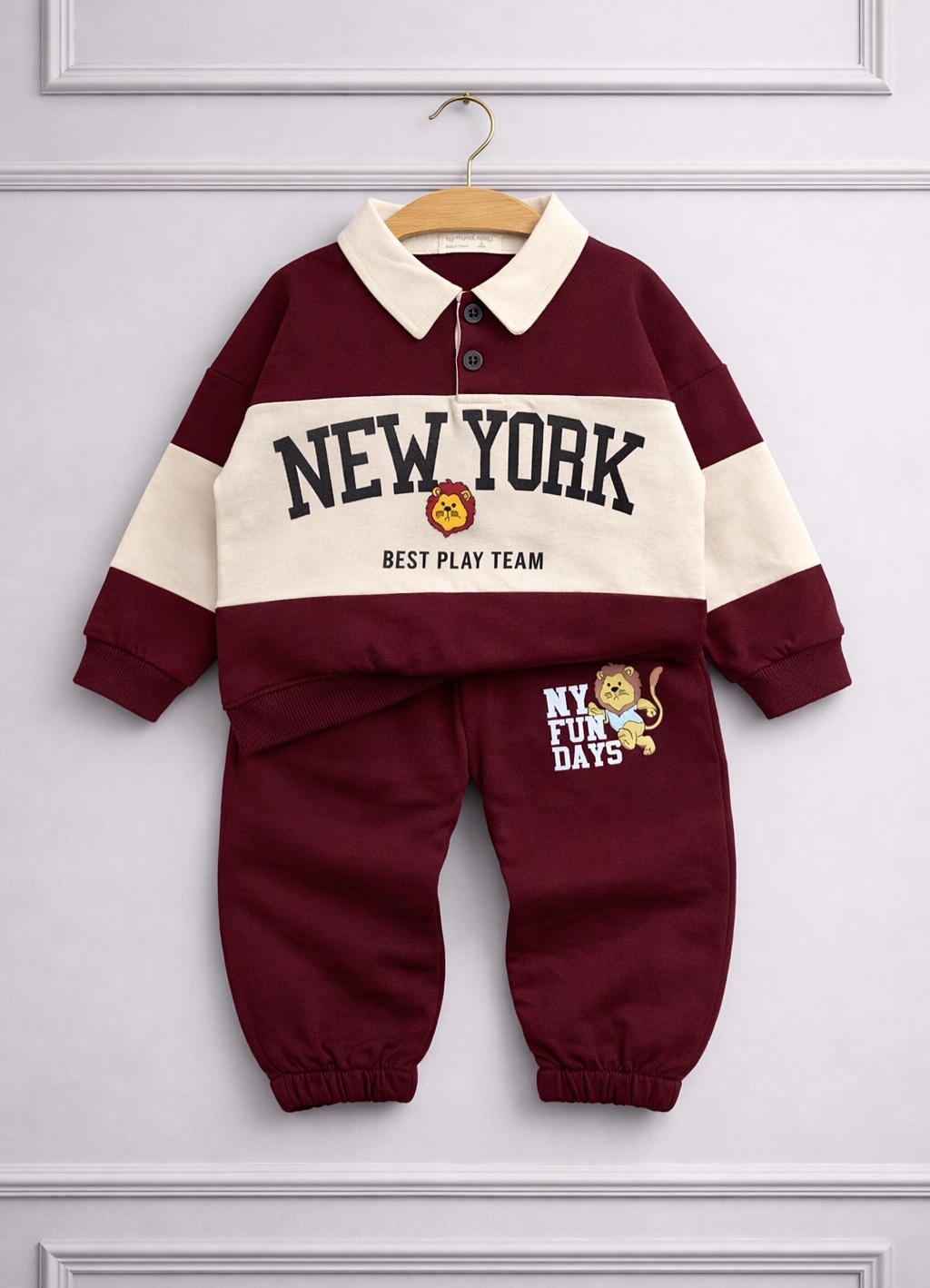 Bordo trenerka za dečake sa kragnicom i lavićem