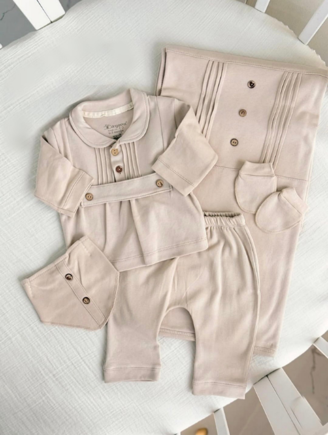 Bež set za novorođenče – 5 delova